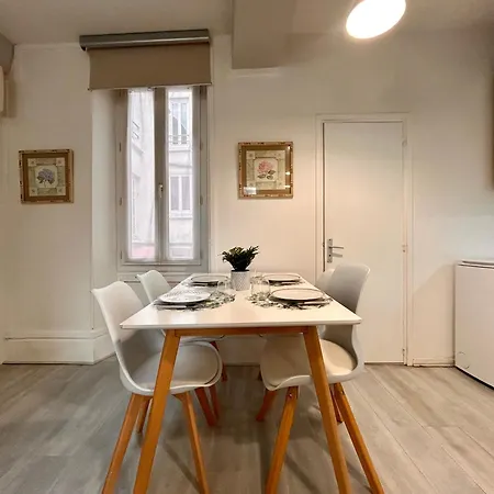 Rue Pietonne - 4 Pers - Proche Place Du Marche Фонтенбло