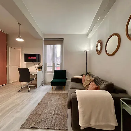 Апартаменты Rue Pietonne - 4 Pers - Proche Place Du Marche *